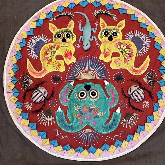 Vtg Bai Jia Bei Chinese Quilt Wall Hanging One Hundred Families Double Sided 3D - Picture 2 of 16